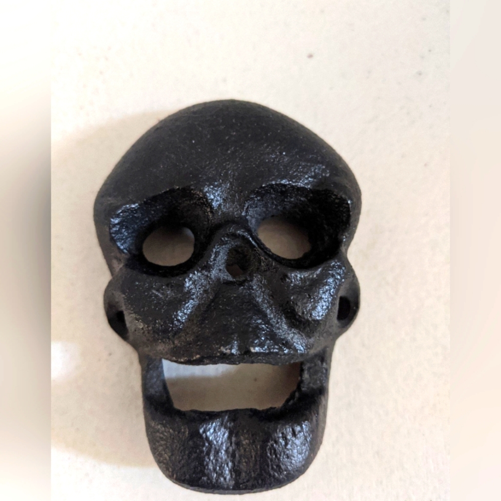 Halloween Black Metal Skull Opener Decor Gothic Rockabilly Gift Idea Bar Cart